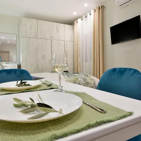 Esmes Studio Corfu (city)